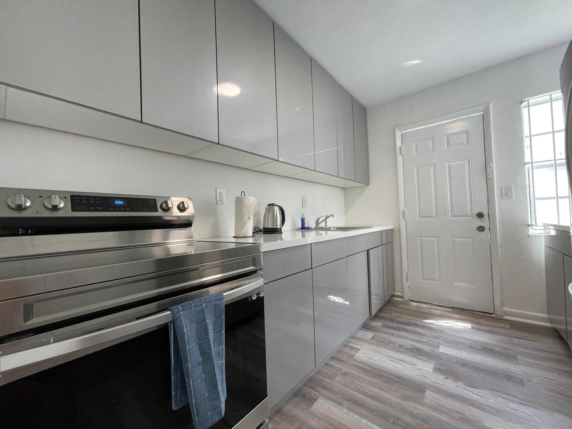 Remodeled Little Havanna Apartments Great Location Miami Exterior foto