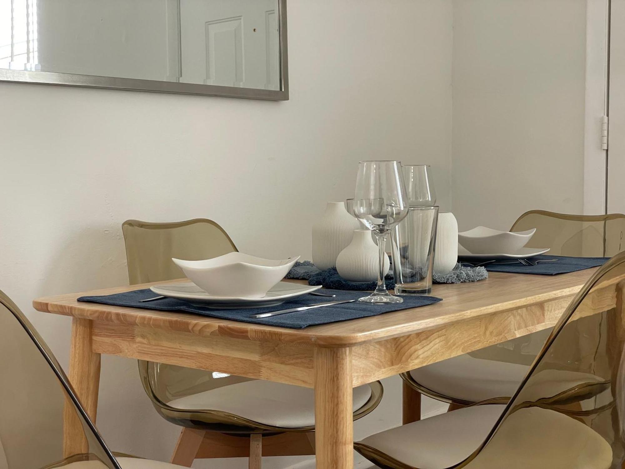 Remodeled Little Havanna Apartments Great Location Miami Exterior foto