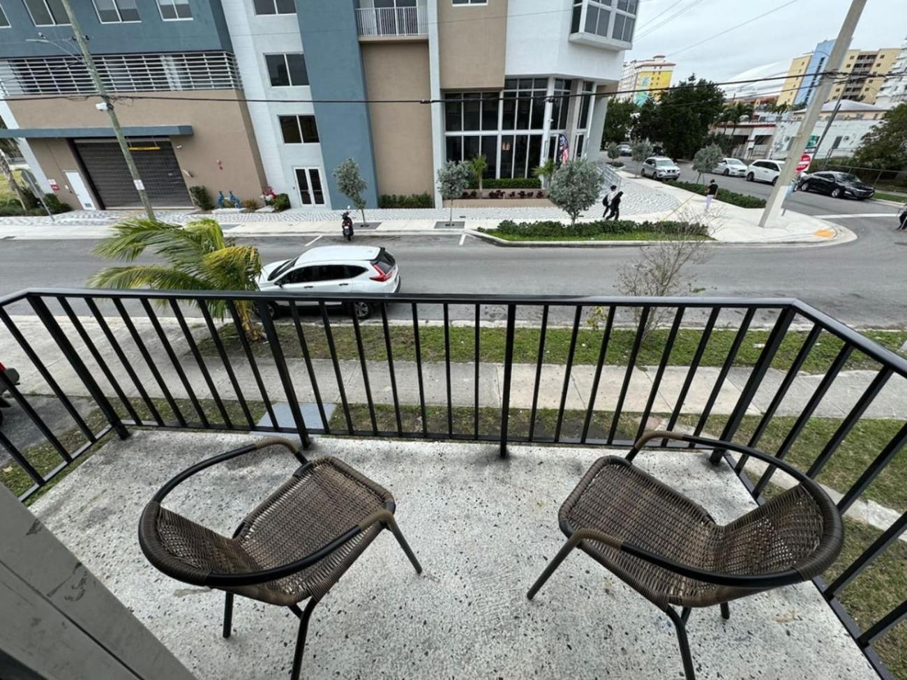 Remodeled Little Havanna Apartments Great Location Miami Exterior foto